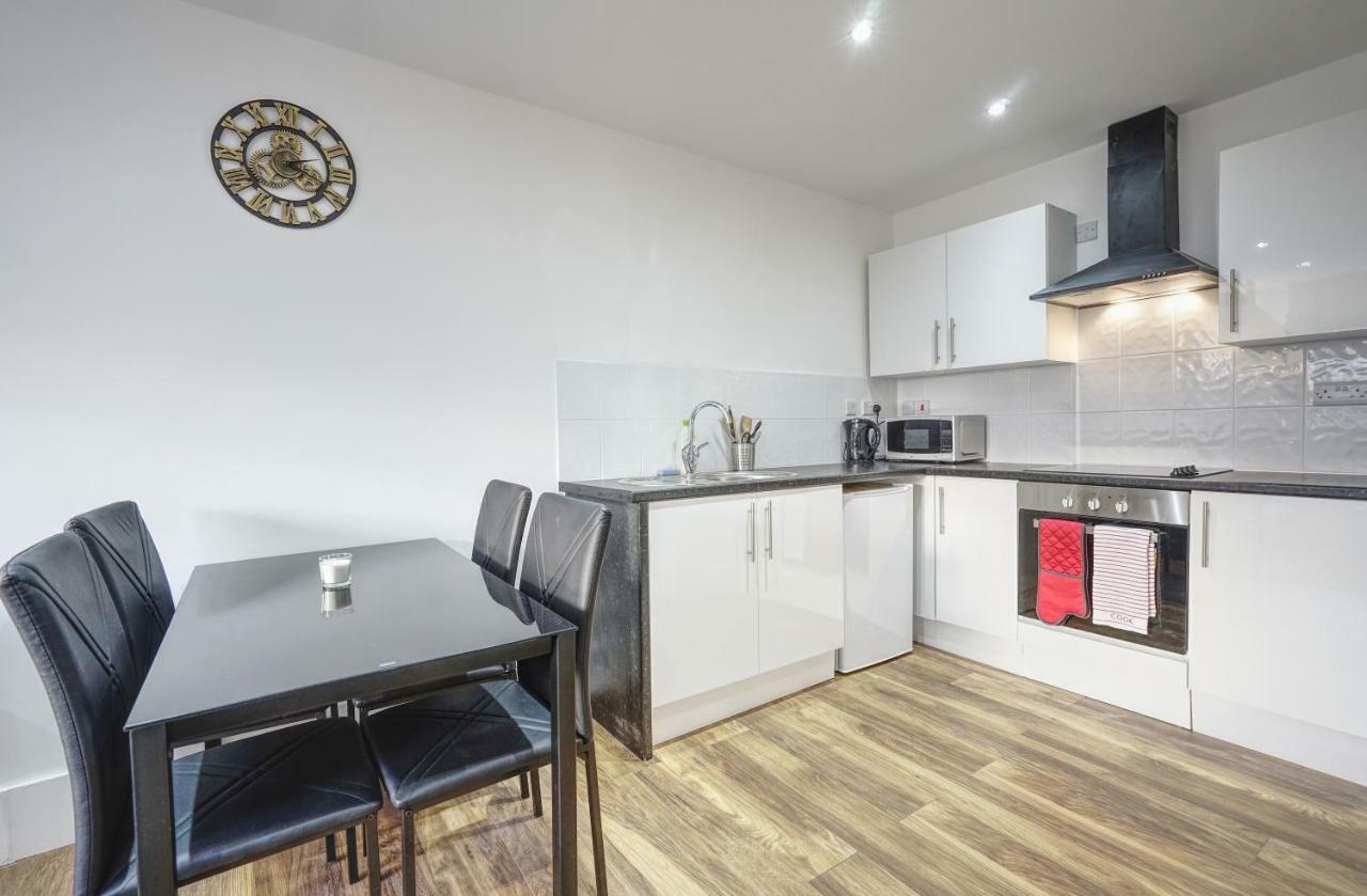Alfa Apartments, Quarry Court, High Street, Morley Leeds  Exteriér fotografie